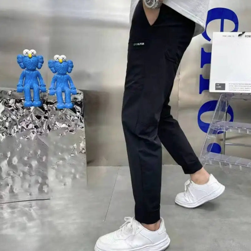 Άνετο cargo παντελόνι με μεγάλη ικανότητα αποθήκευσης