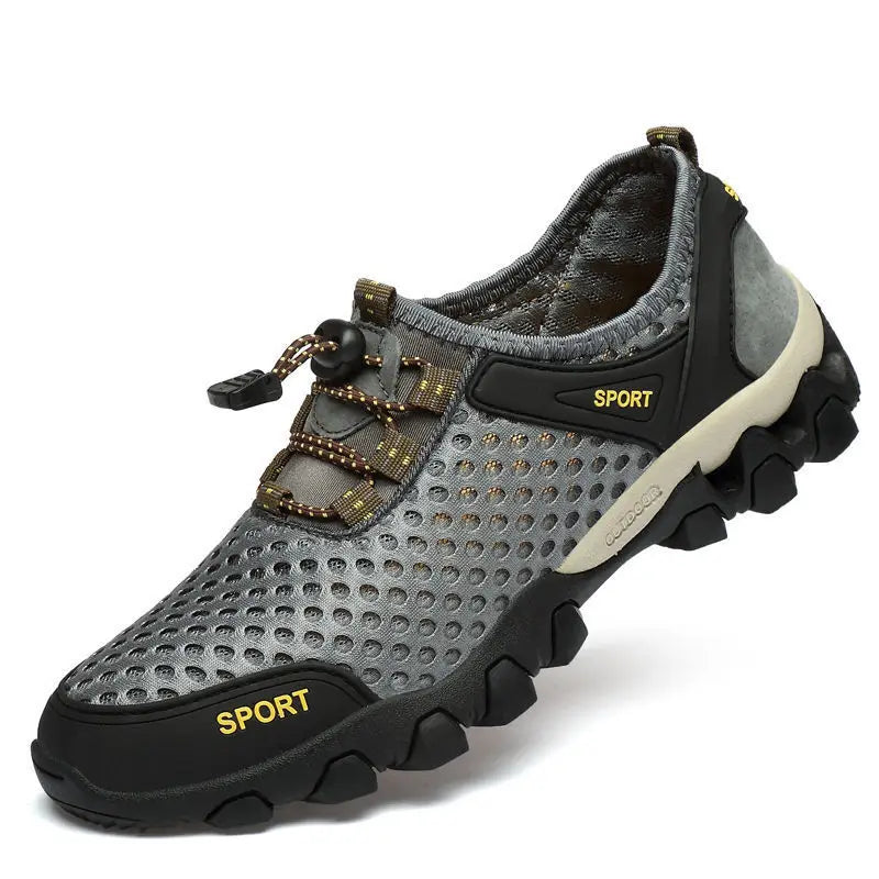 Orthopedic hiking shoes with quick-drying 